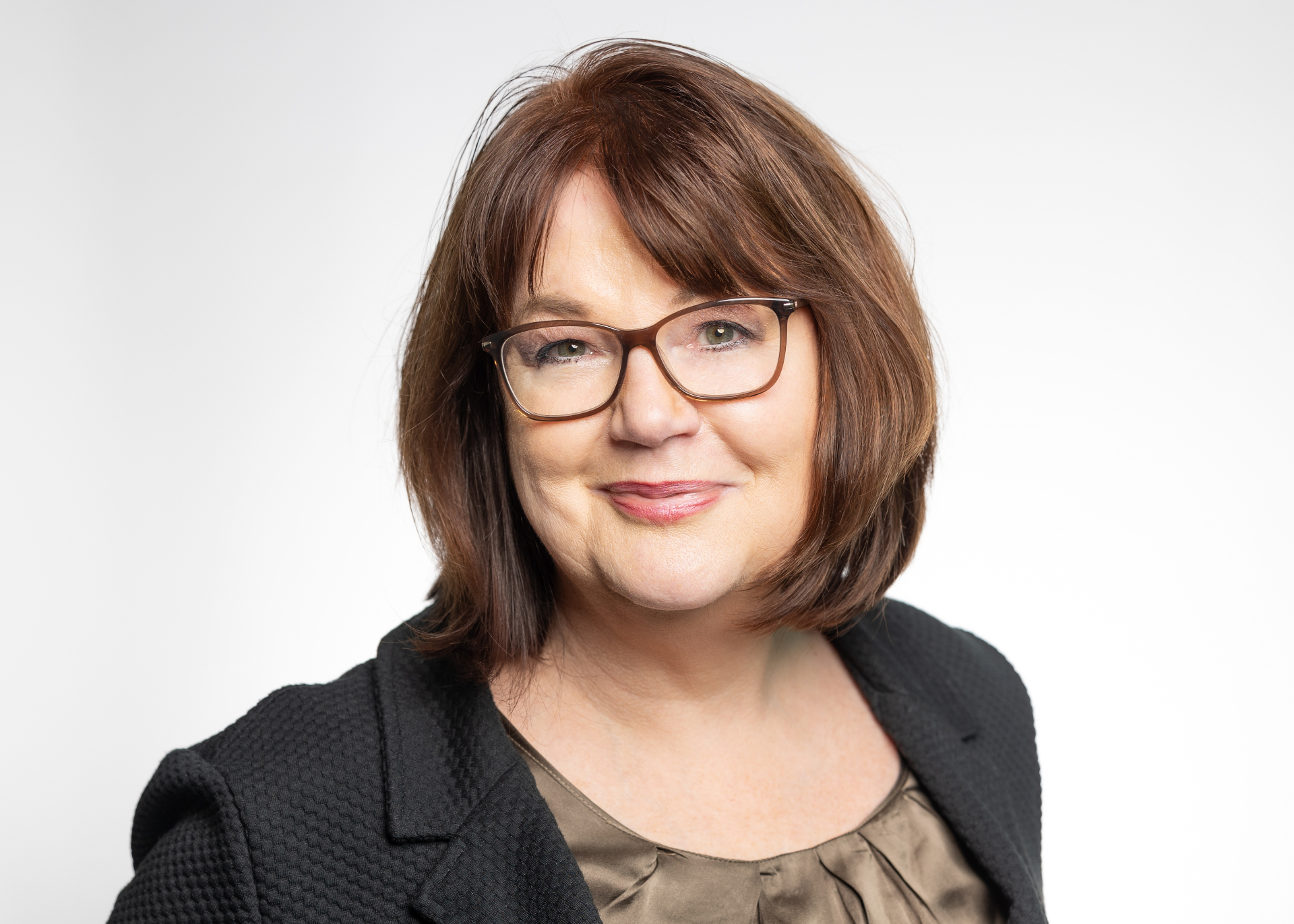 Dr. Petra Ambrosius
